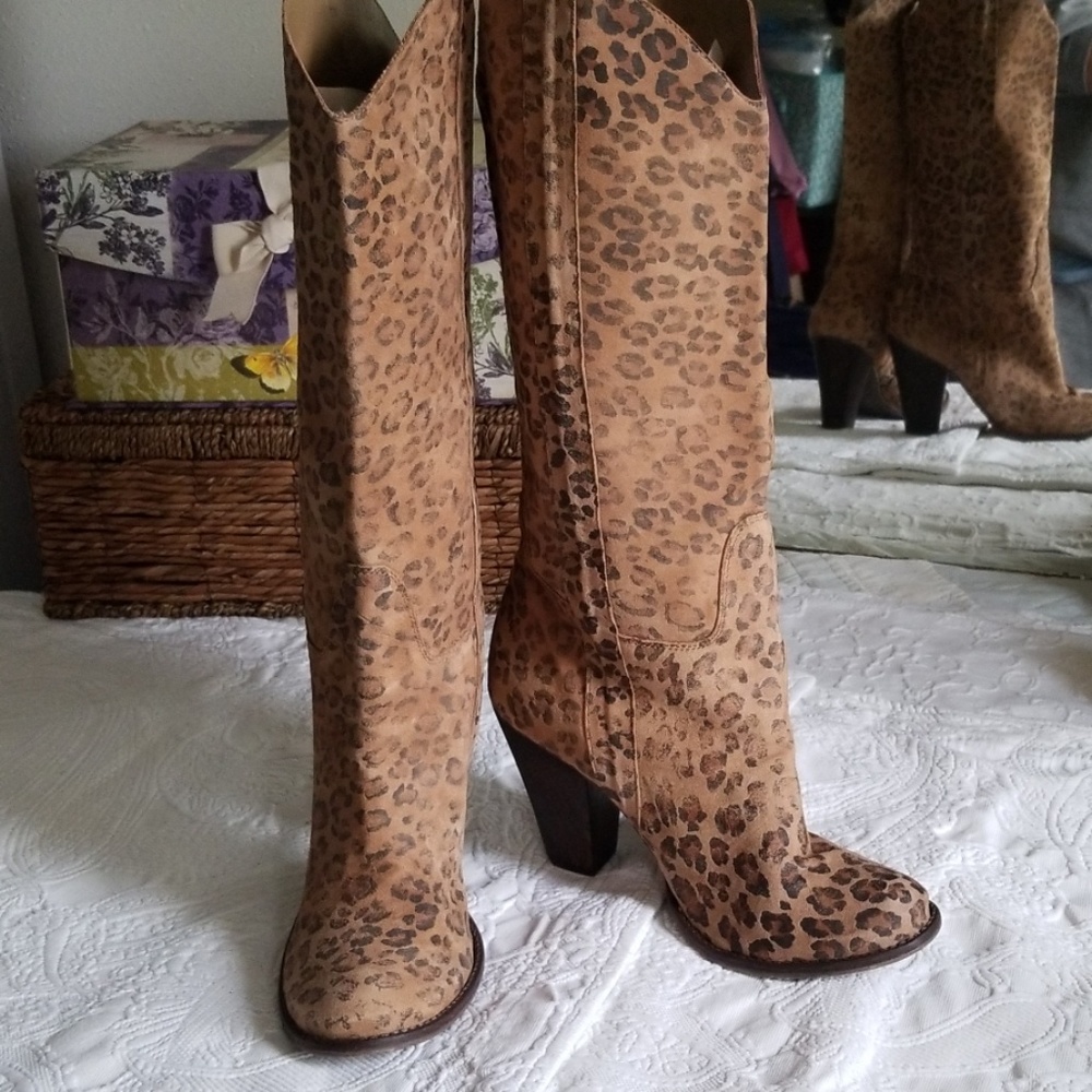 Mia Limited edition, made in Brazil